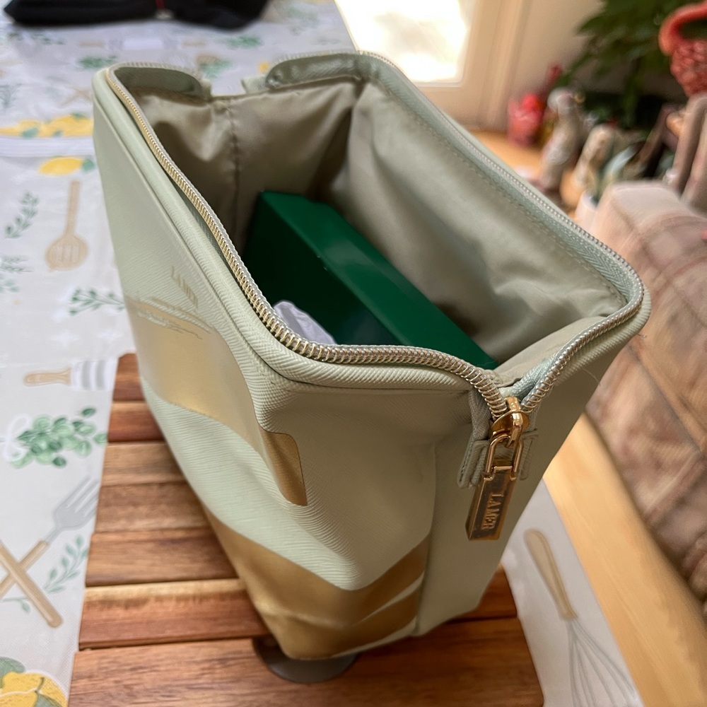La Mer Cosmetic Case Filled